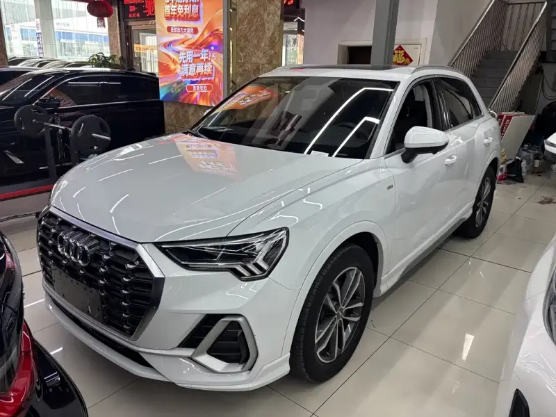 Audi Q3, 2020