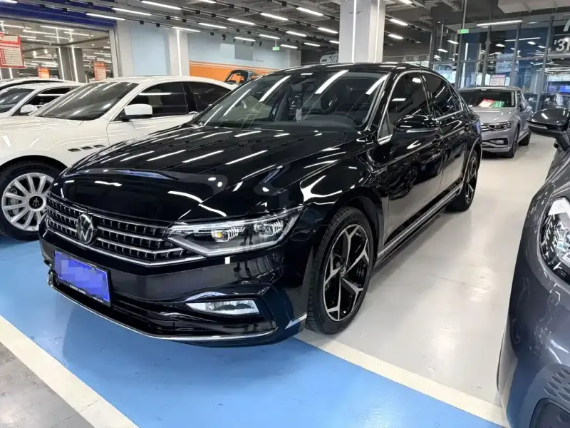 Volkswagen Magotan, 2023
