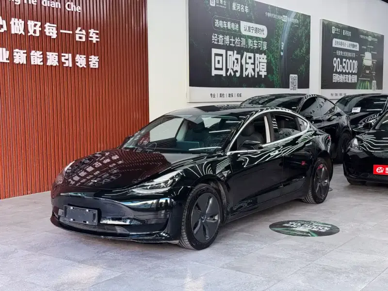 Tesla Model 3, 2020