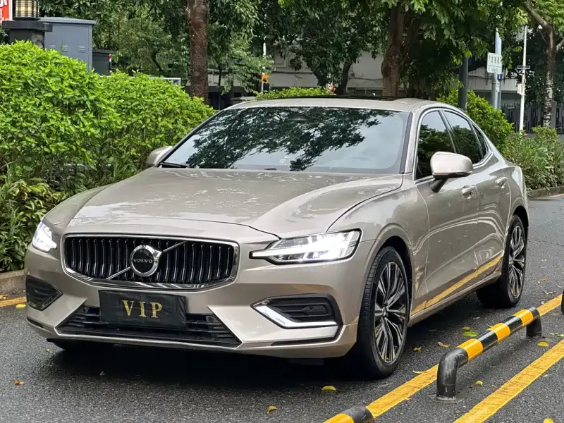 Volvo S60, 2024