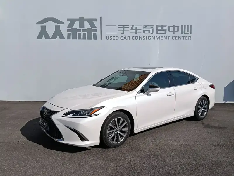 Lexus ES, 2018