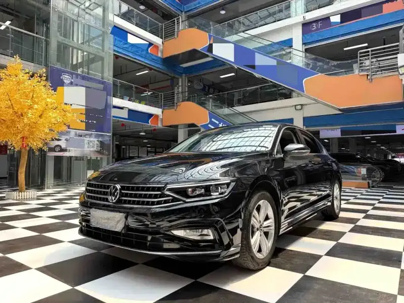 Volkswagen Magotan, 2023