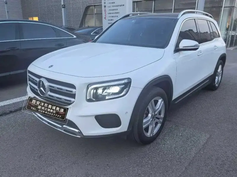 Mercedes-Benz GLB, 2021