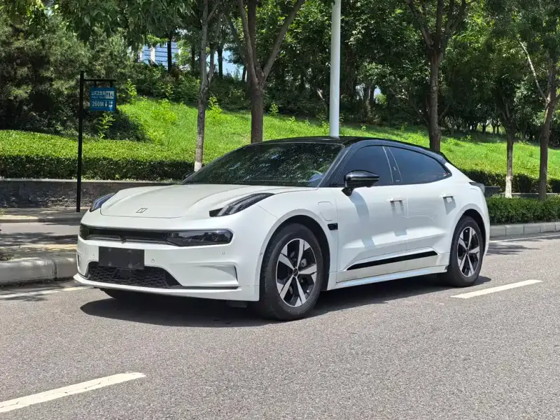 Zeekr 001, 2023