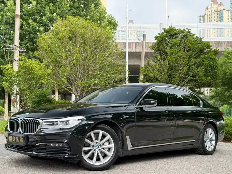 BMW 7 Series, 2017 — фото 1