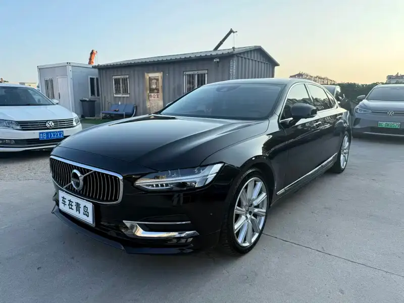 Volvo S90, 2020