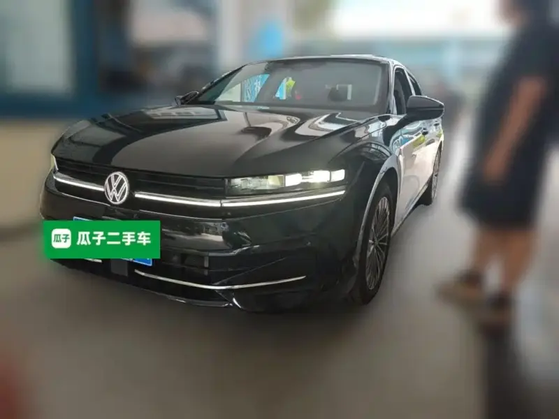 Volkswagen Magotan, 2025