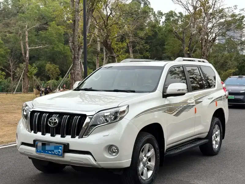 Toyota Prado, 2015 — фото 1