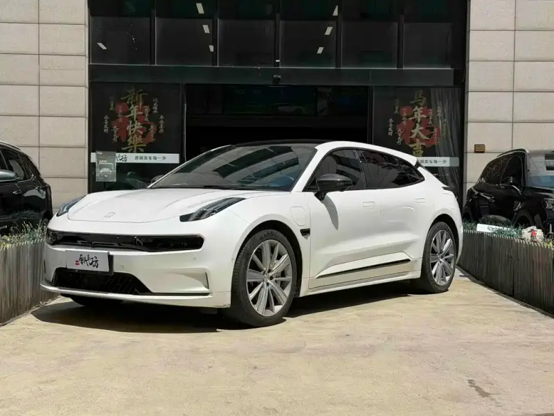 Zeekr 001, 2022