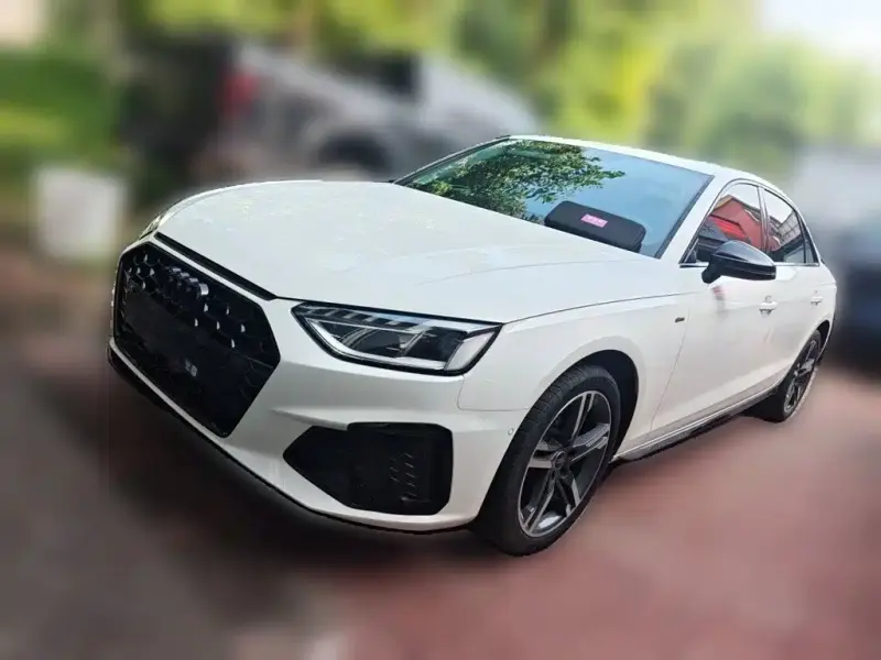 Audi A4L, 2023