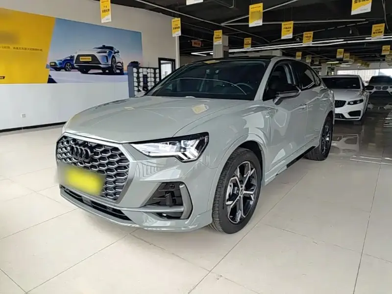 Audi Q3 Sportback, 2025