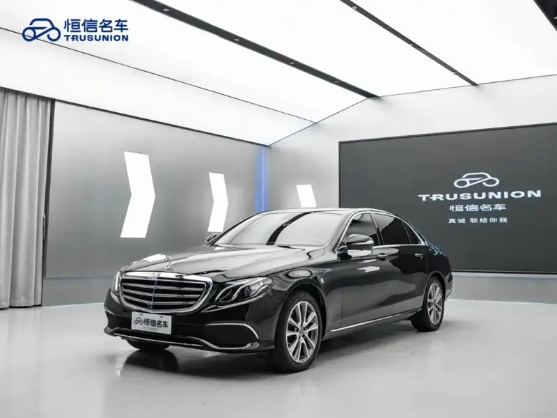 Mercedes-Benz E-Class, 2020 — фото 1