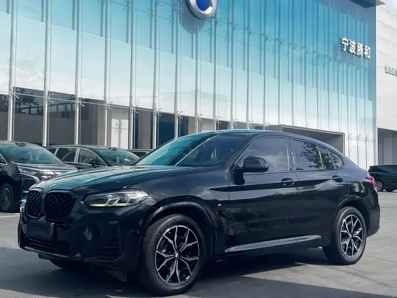 BMW X4, 2022