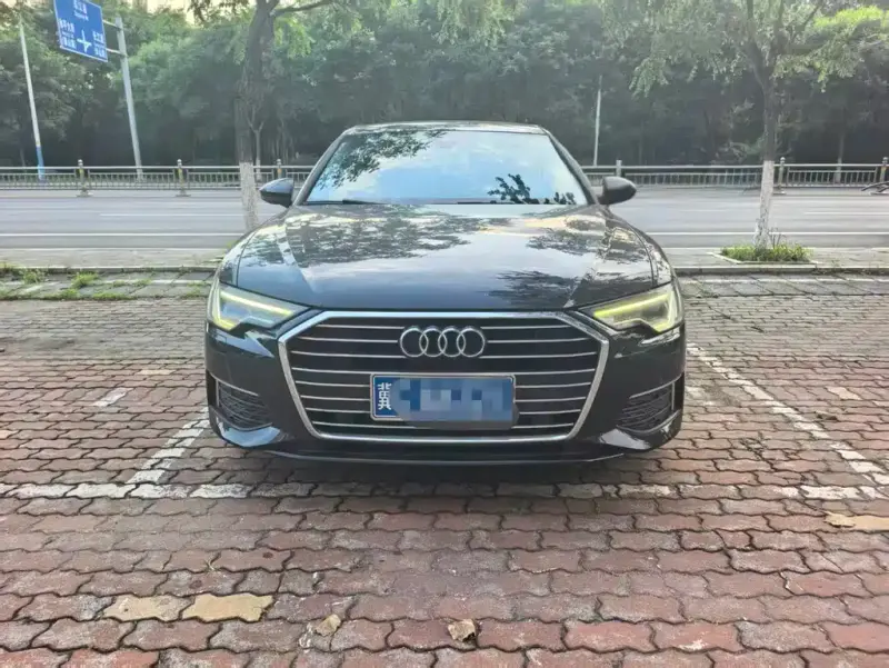 Audi A6L, 2021