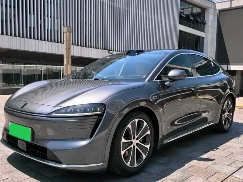 Luxeed Zhijie R7, 2025