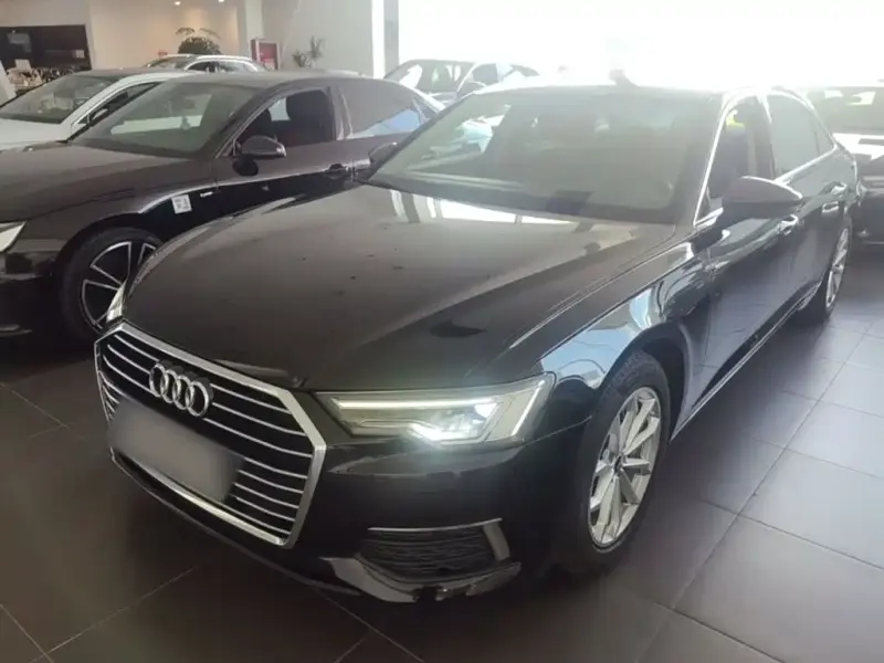 Audi A6L, 2022