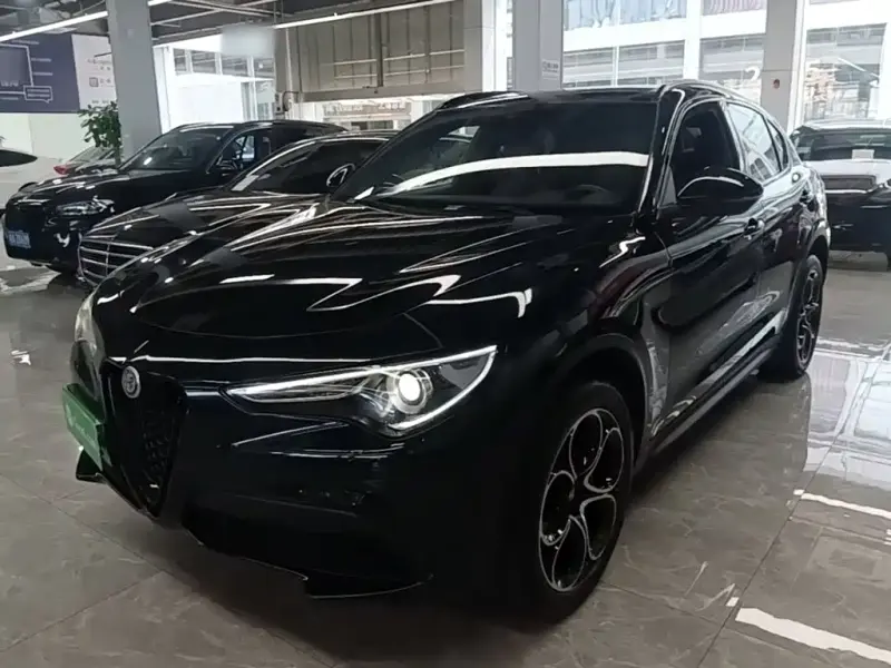 Alfa Romeo Stelvio, 2021