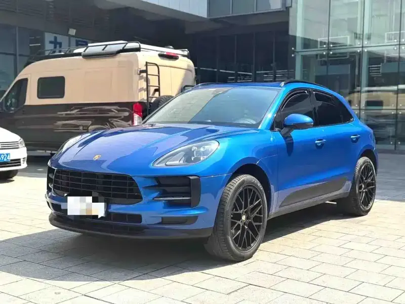 Porsche Macan, 2021 — фото 1
