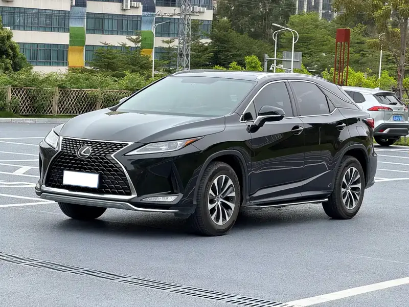 Lexus RX, 2021