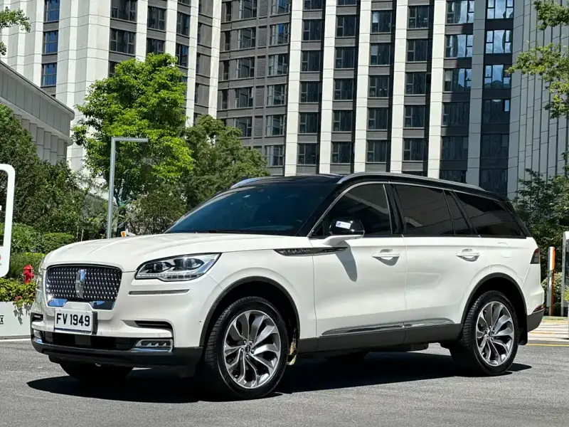 Lincoln Aviator, 2021