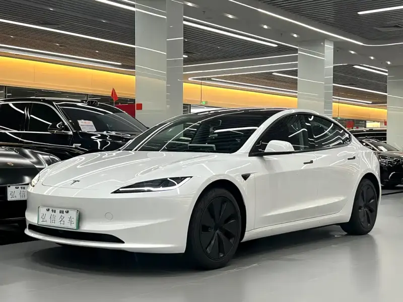 Tesla Model 3, 2026