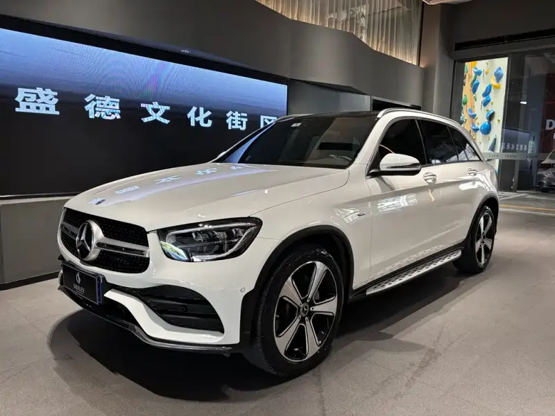 Mercedes-Benz GLC, 2023