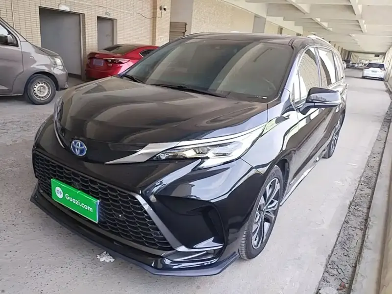 Toyota Granvia, 2023