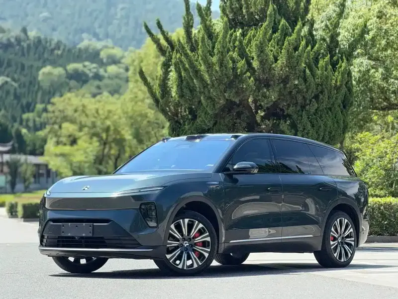 NIO ES8, 2023