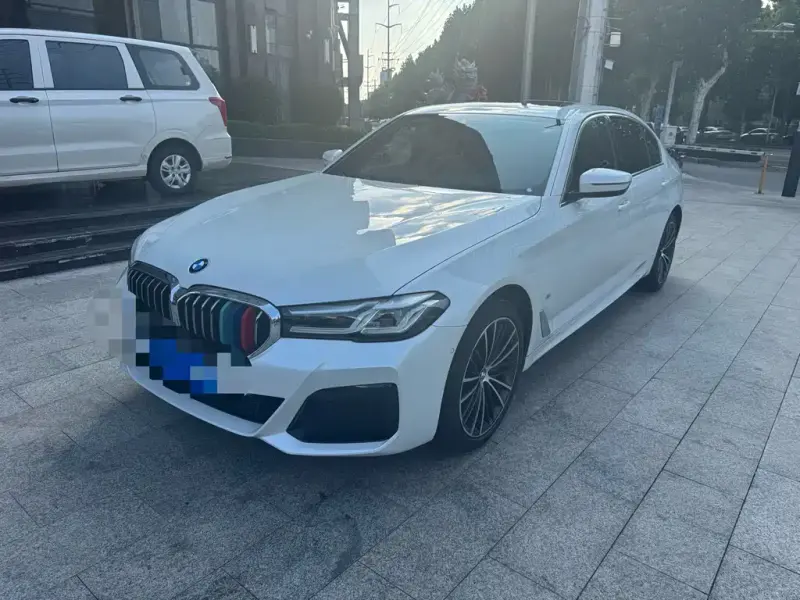 BMW 5 Series, 2023