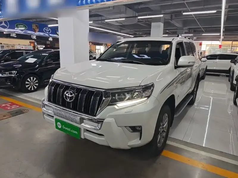 Toyota Prado, 2018 — фото 1