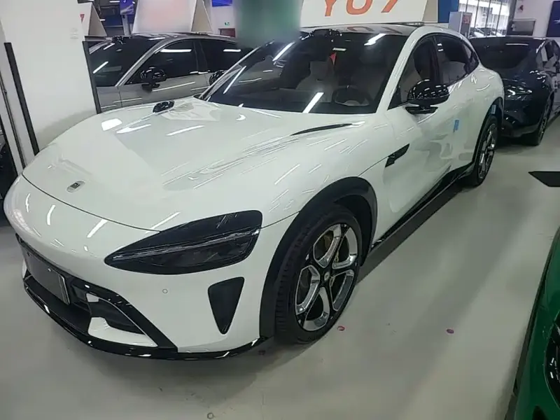 Xiaomi YU7, 2025