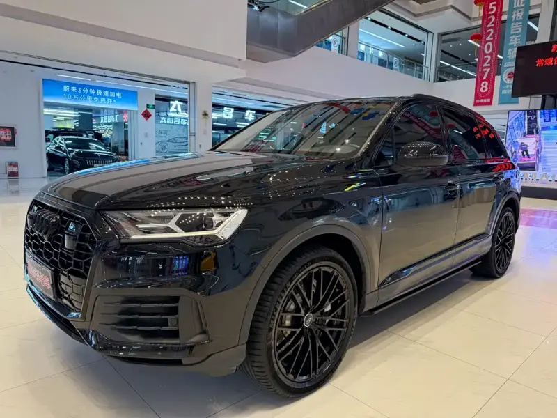 Audi Q7, 2024