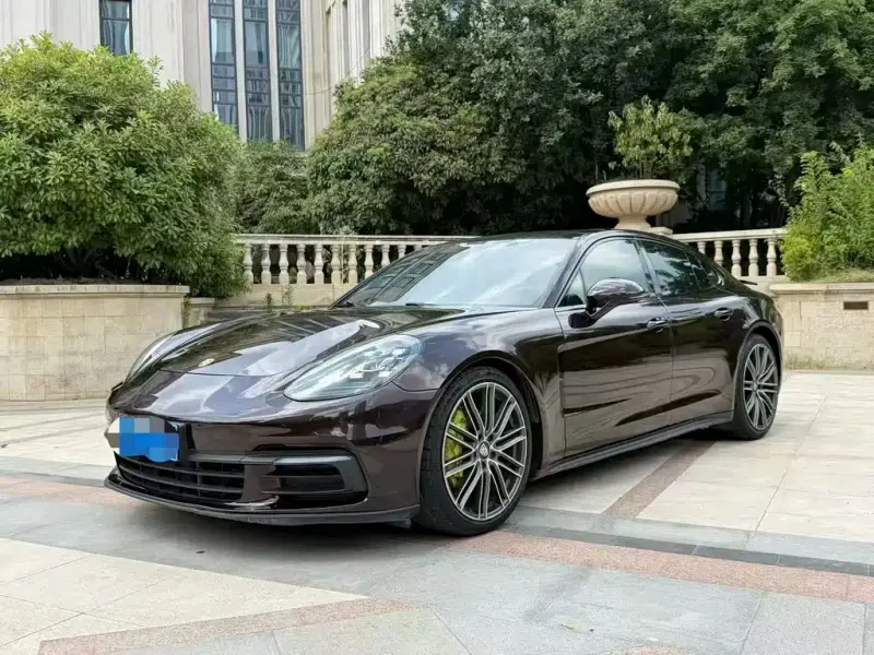Porsche Panamera, 2017