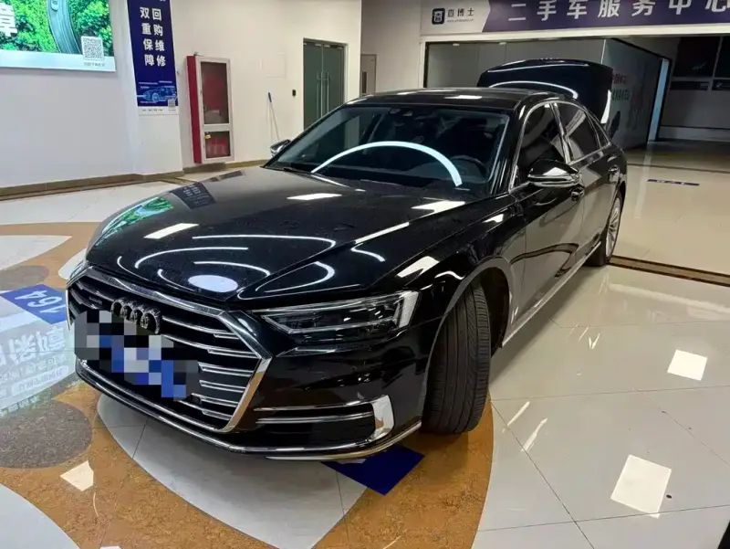 Audi A8, 2021