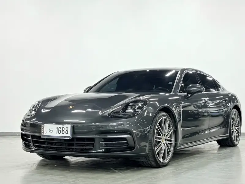 Porsche Panamera, 2018