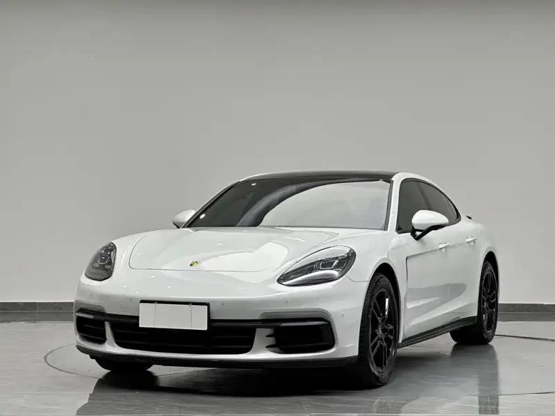 Porsche Panamera, 2019