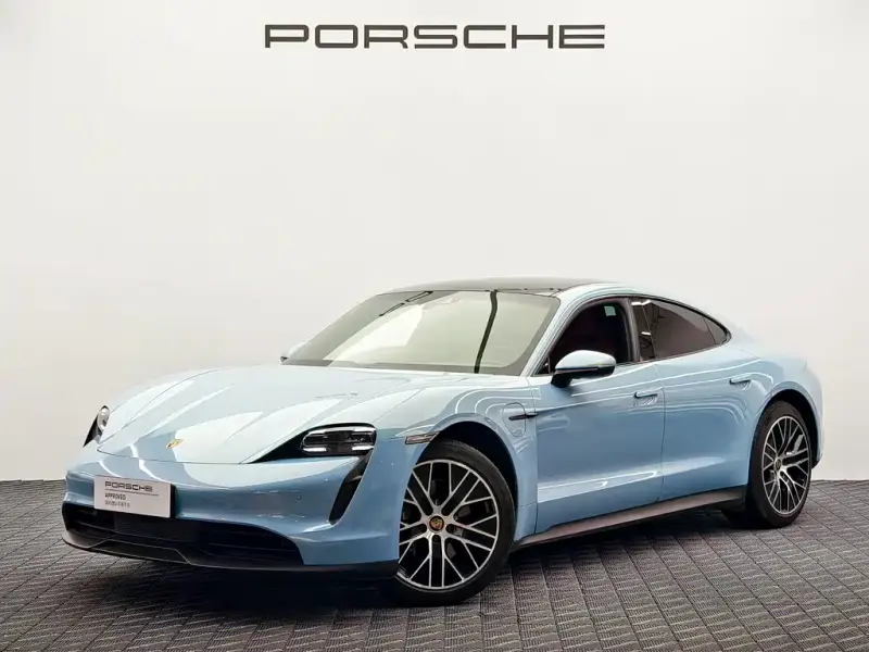 Porsche Taycan, 2021