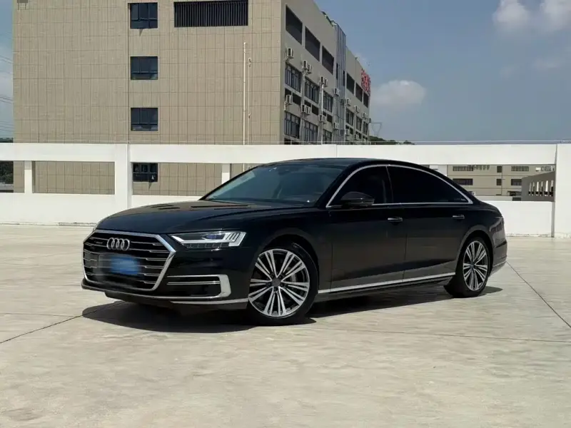 Audi A8, 2021