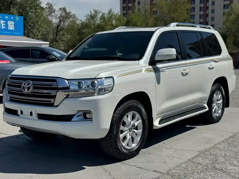 Toyota Land Cruiser, 2018