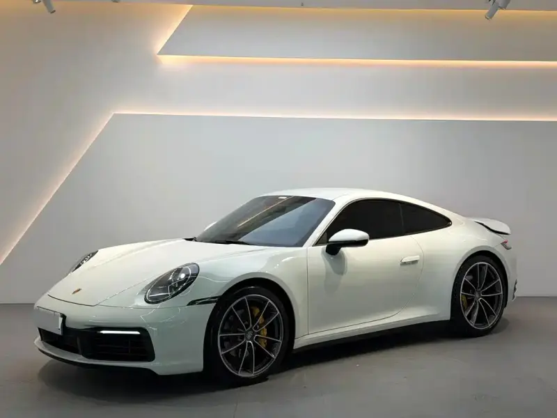 Porsche 911, 2021