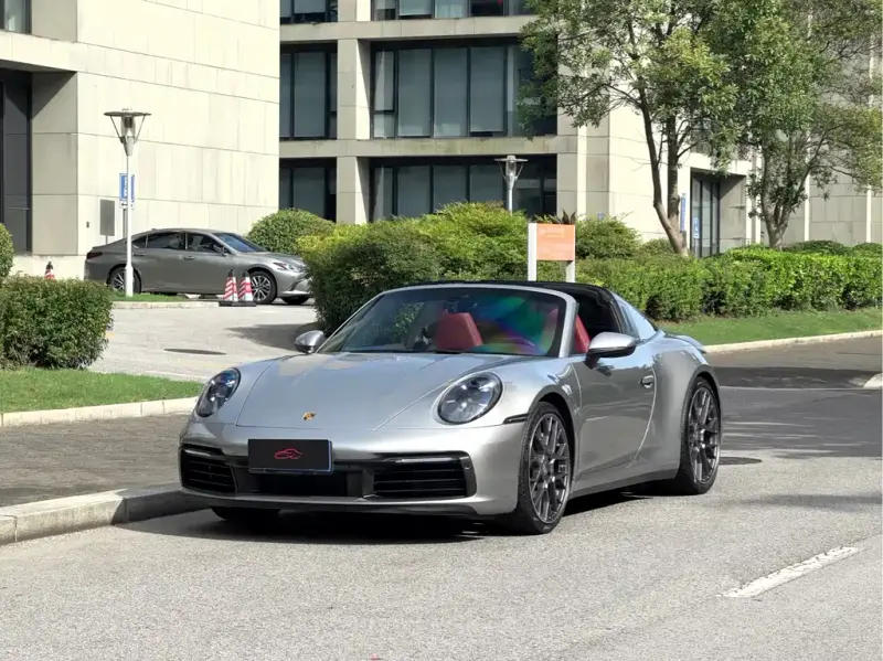 Porsche 911, 2021