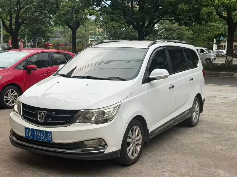 Baojun 730, 2016