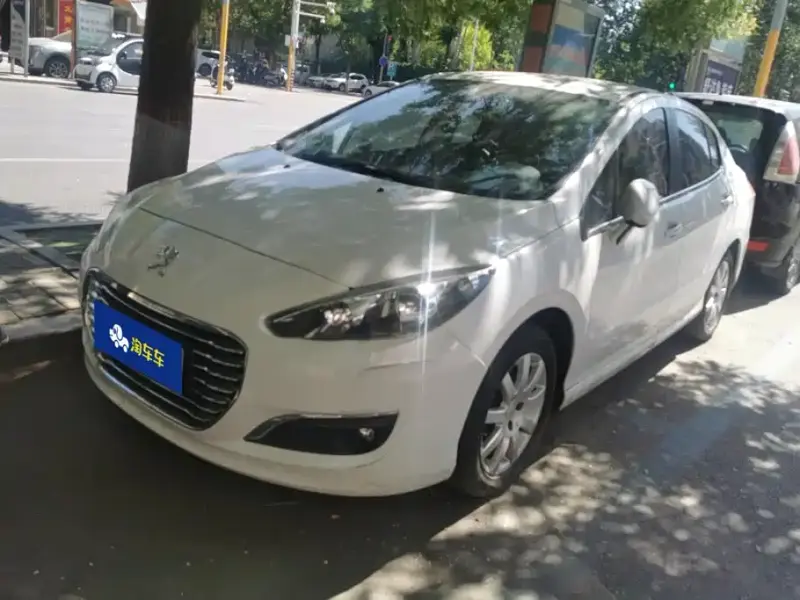 Peugeot 308, 2015