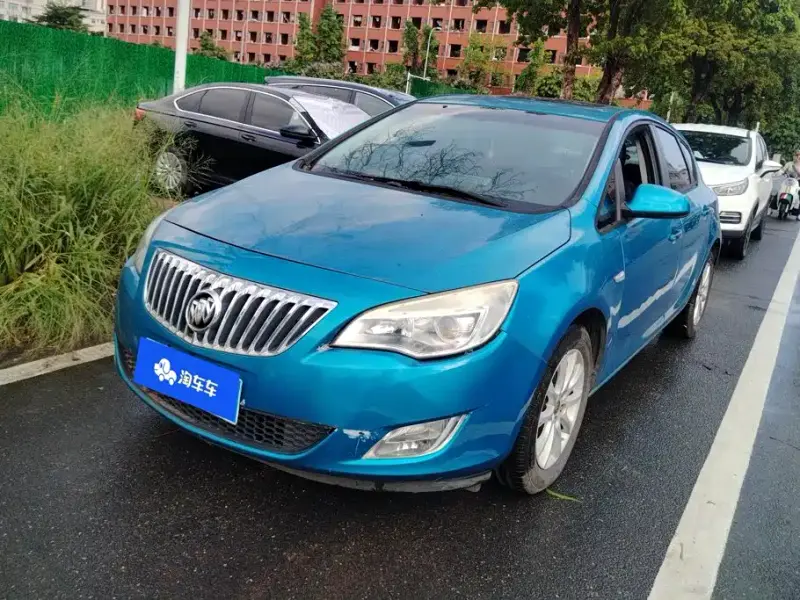 Buick Excelle, 2012