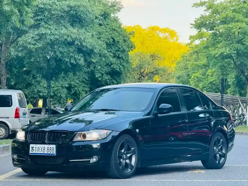 BMW 3 Series (Import), 2011