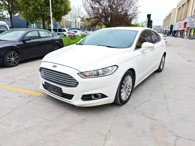 Ford Mondeo, 2015 — фото 1
