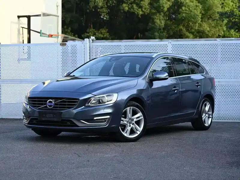Volvo V60, 2013