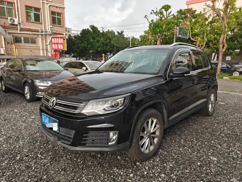 Volkswagen Tiguan, 2017 — фото 1