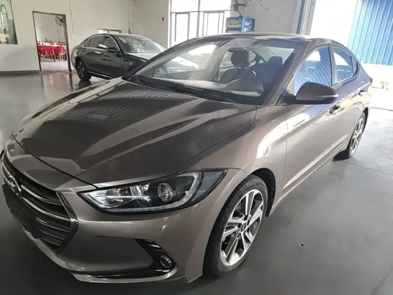 Hyundai Elantra, 2018