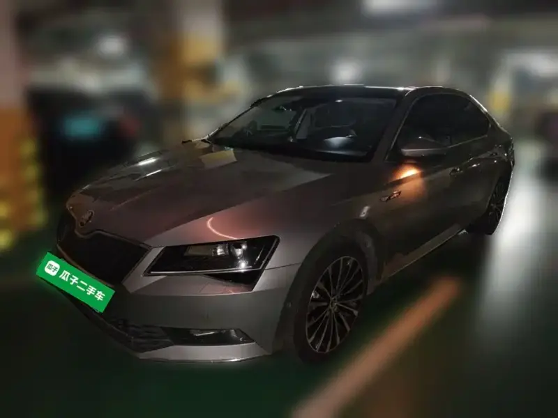 Skoda Superb, 2016